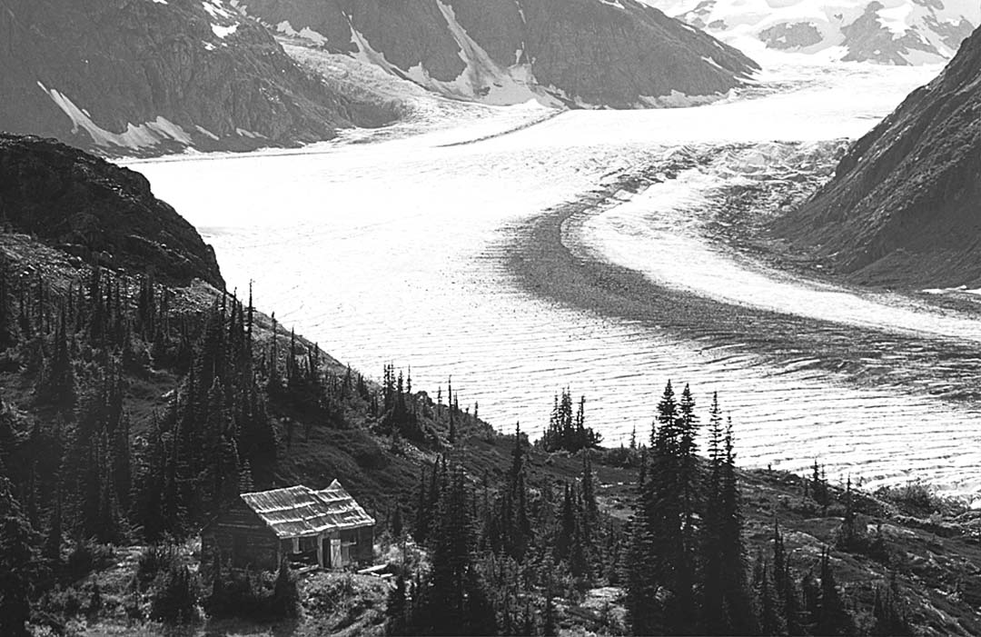 Issue #038 - Driving the Alaska Highway